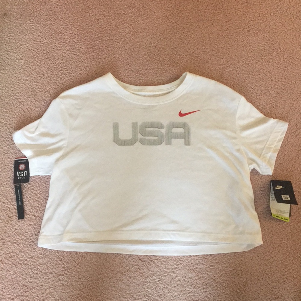 NWT USA CROP TEE NIKE